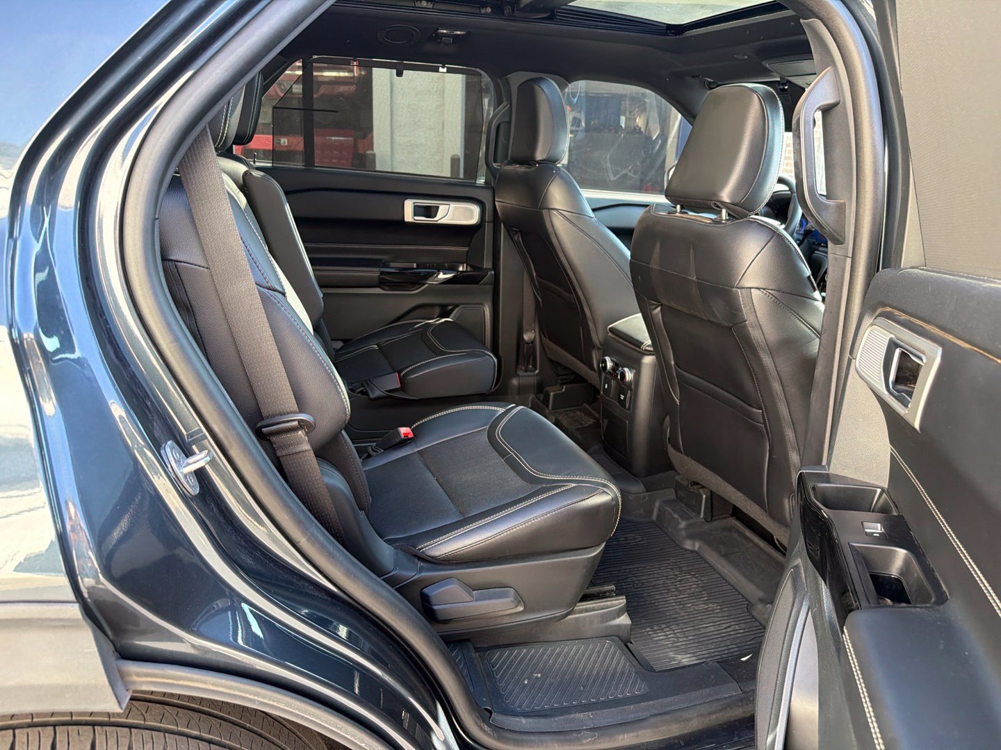 Used 2023 Ford Explorer ST w/ Equipment Group 401A AWD/4WD image 22