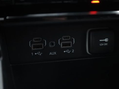 New 2025 Jeep Grand Cherokee Limited image 18