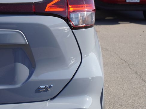 Used 2024 Nissan Kicks SV w/ Exterior Package image 11