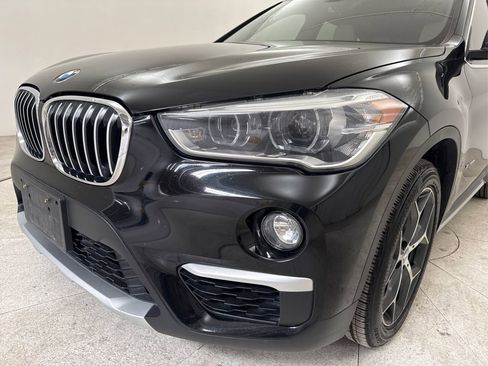 Used 2018 BMW X1 xDrive28i image 12