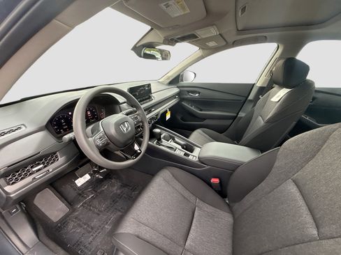 New 2025 Honda Accord SE image 15