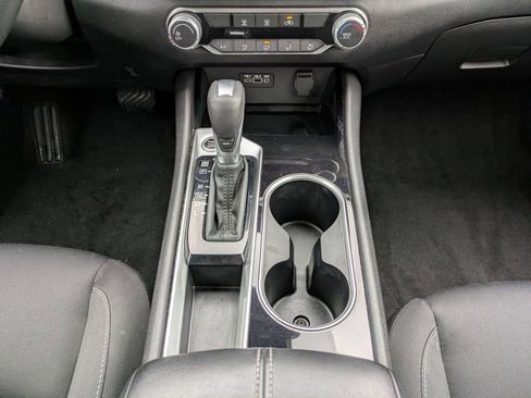 Certified 2024 Nissan Altima 2.5 SV image 19