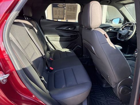 Used 2022 Chevrolet TrailBlazer RS image 27