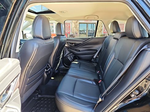 Used 2025 Subaru Outback Touring image 10