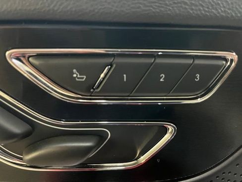 Used 2025 Lincoln Corsair Reserve AWD/4WD image 13