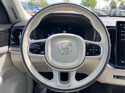 Used 2026 Volvo XC90 B6 Ultra w/ Protection Package AWD/4WD image 19