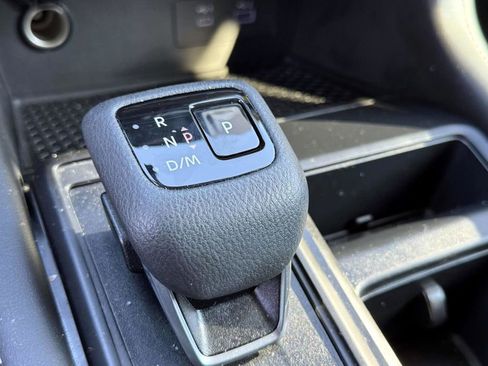 Certified 2024 Nissan Pathfinder S image 32