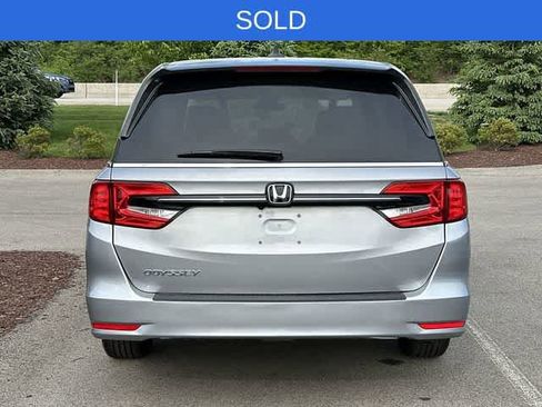 Used 2023 Honda Odyssey EX-L image 4