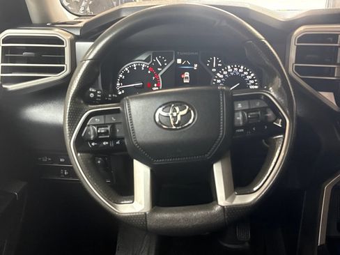 Used 2022 Toyota Tundra SR5 AWD/4WD image 18