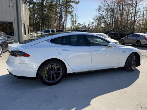 Used 2015 Tesla Model S 85D image 5