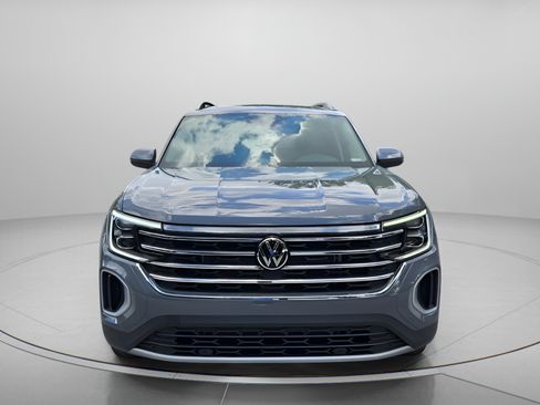 Used 2026 Volkswagen Atlas SE FWD image 8