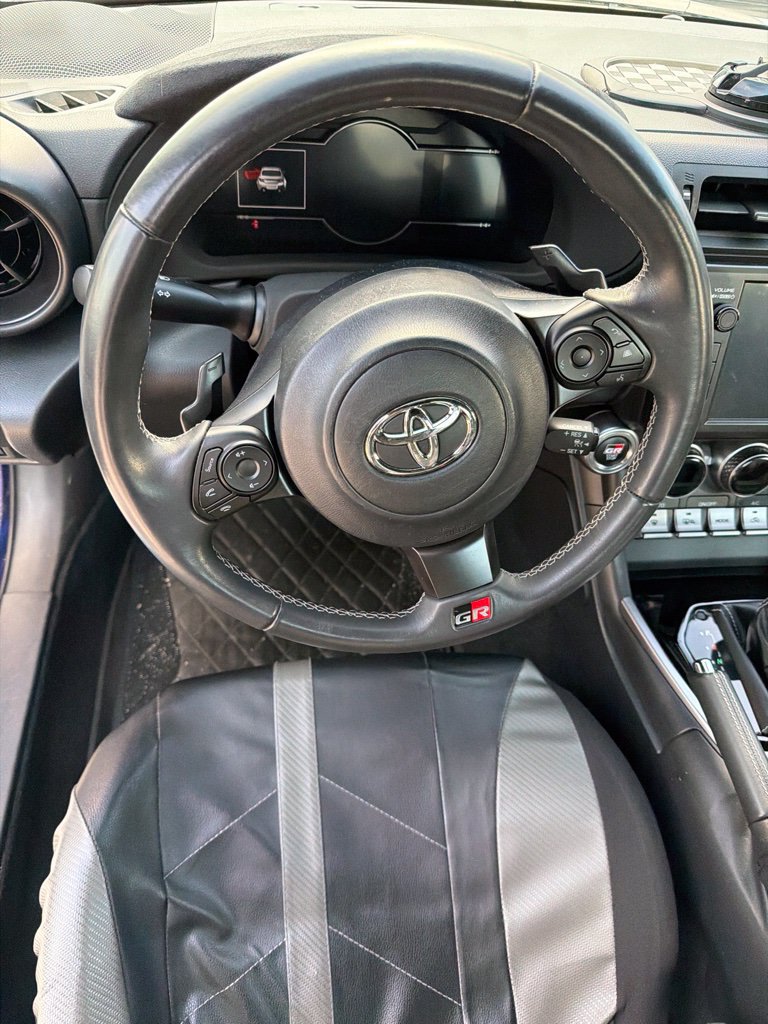 Used 2025 Toyota GR86 Premium w/ Performance Package RWD image 8