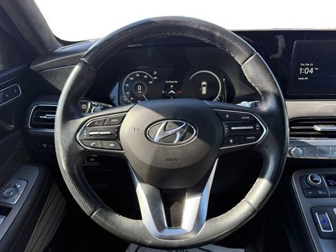 Used 2022 Hyundai Palisade Calligraphy image 12