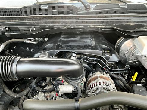 Used 2020 RAM 1500 Laramie AWD/4WD image 31