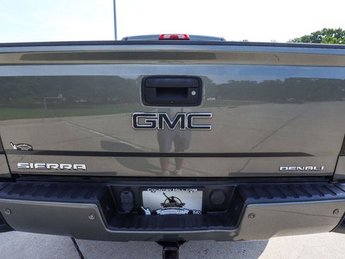 Used 2018 GMC Sierra 1500 Denali w/ Denali Ultimate Package AWD/4WD image 42