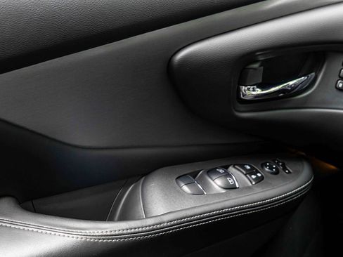 Certified 2024 Nissan Murano SL image 14