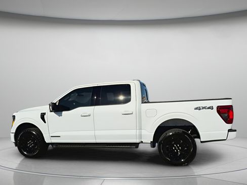 New 2025 Ford F150 XLT w/ Equipment Group 302A MID image 17