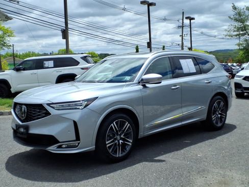 Certified 2026 Acura MDX SH-AWD w/ Advance Package image 3