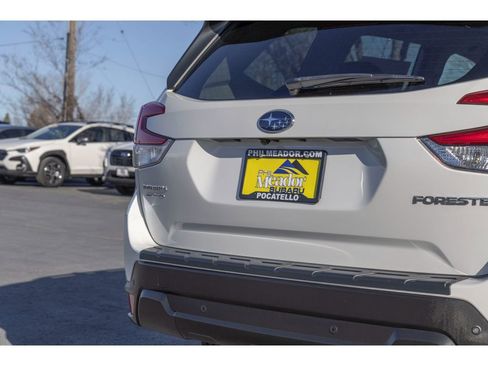 Used 2021 Subaru Forester Limited w/ Popular Package #3 image 30