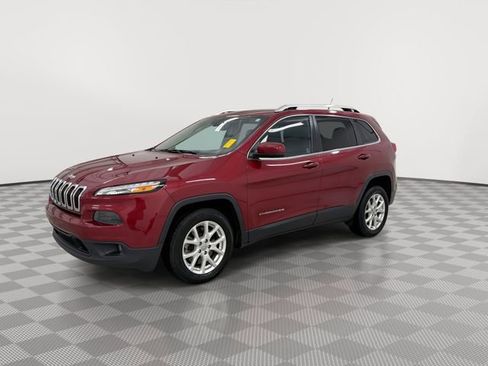 Used 2016 Jeep Cherokee Latitude w/ Safety/Convenience Group image 6