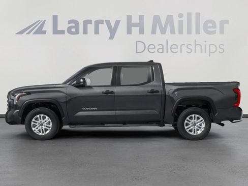 New 2026 Toyota Tundra SR5 AWD/4WD image 6