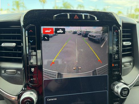 Used 2024 RAM 2500 Laramie w/ Sport Appearance Package image 16