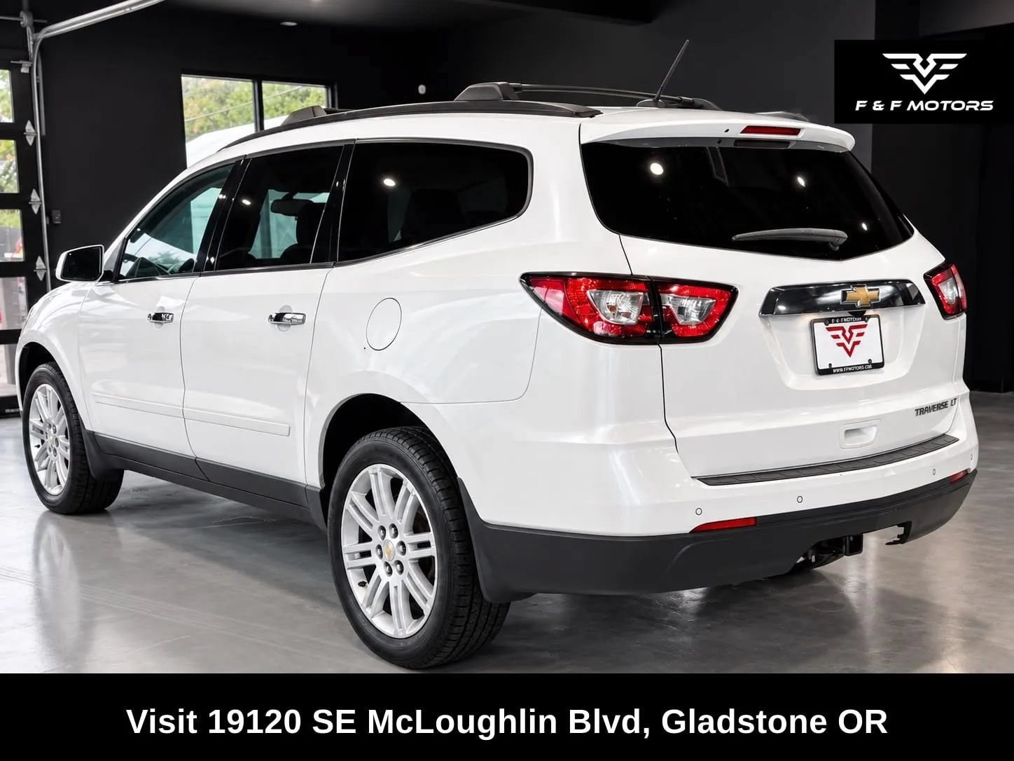 Used 2013 Chevrolet Traverse LT w/ All-Star Edition FWD image 4
