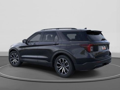 New 2026 Ford Explorer ST-Line w/ Premium Package RWD image 4