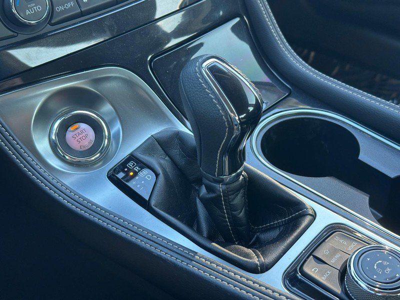Used 2023 Nissan Maxima Platinum w/ Sport Mat Group FWD image 20