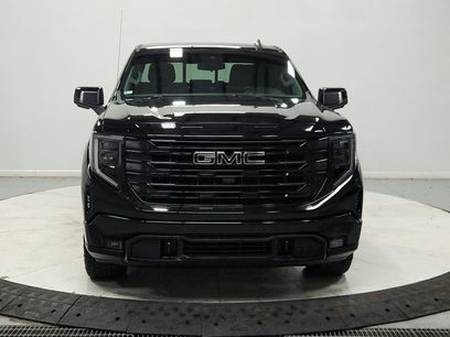 Used 2024 GMC Sierra 1500 Elevation w/ Elevation Premium Package