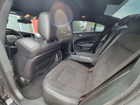 Used 2023 Dodge Charger Scat Pack w/ Plus Group RWD image 17