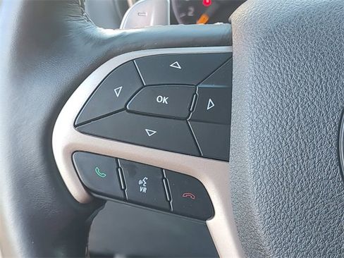 Certified 2017 Jeep Grand Cherokee Overland image 25