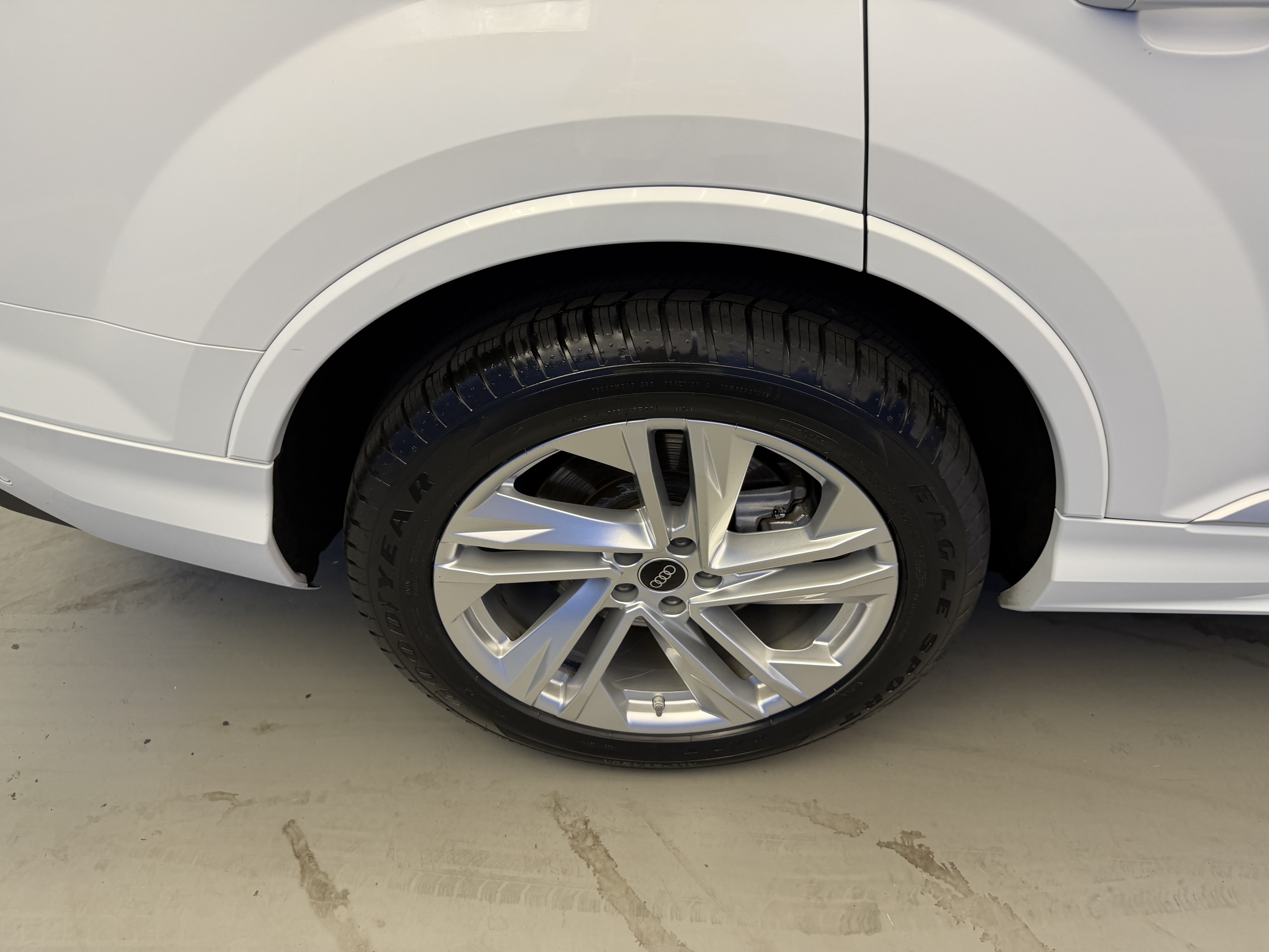 Used 2023 Audi Q7 2.0T Premium Plus w/ Premium Plus Package AWD/4WD image 8