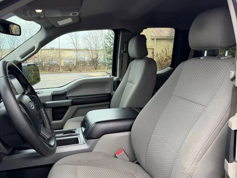 Used 2016 Ford F150 XLT w/ Equipment Group 302A Luxury image 11