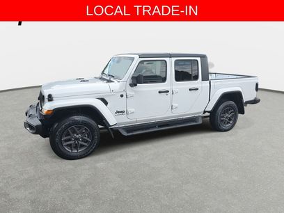 Used 2024 Jeep Gladiator Sport