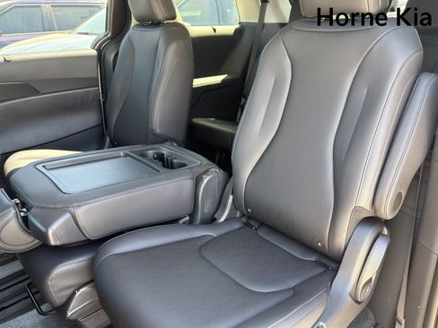 New 2026 Kia Carnival SX FWD image 20