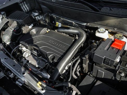 New 2026 GMC Terrain Denali w/ LPO, Floor Liner Package image 7