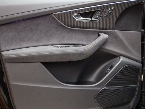 New 2026 Audi RS Q8 performance image 30