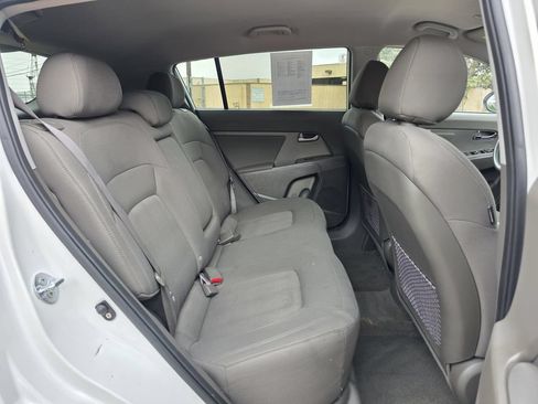 Used 2011 Kia Sportage LX FWD image 20