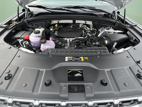 New 2026 Jeep Grand Cherokee L Limited image 12