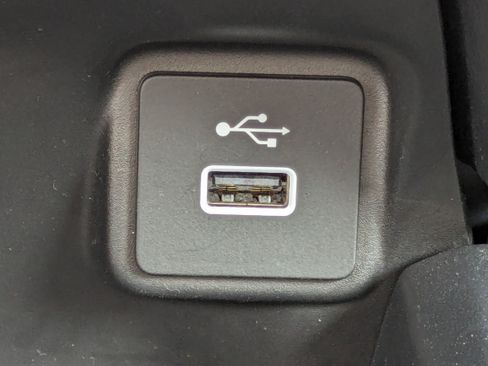 Used 2023 Honda HR-V EX-L image 18