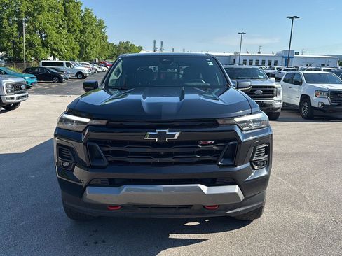 Used 2024 Chevrolet Colorado Z71 w/ Z71 Convenience Package 2 AWD/4WD image 8