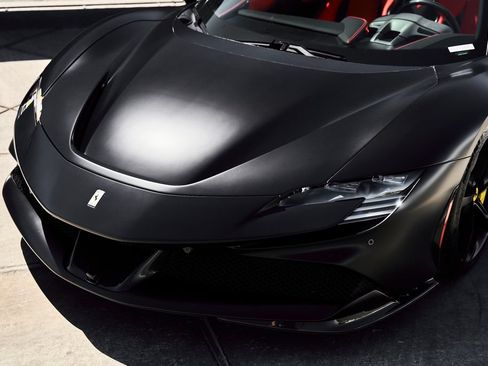 Used 2024 Ferrari SF90 Spider AWD/4WD image 7