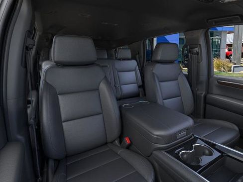 New 2026 Chevrolet Tahoe Z71 image 16