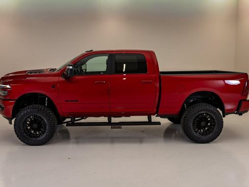 Used 2026 RAM 2500 Laramie w/ Night Edition AWD/4WD image 6