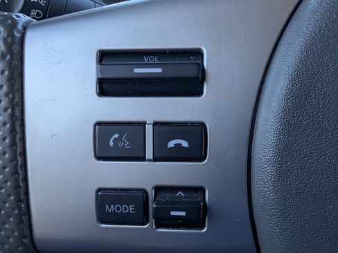 Used 2016 Nissan Frontier SV image 14