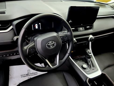 Used 2023 Toyota RAV4 Limited AWD/4WD image 25