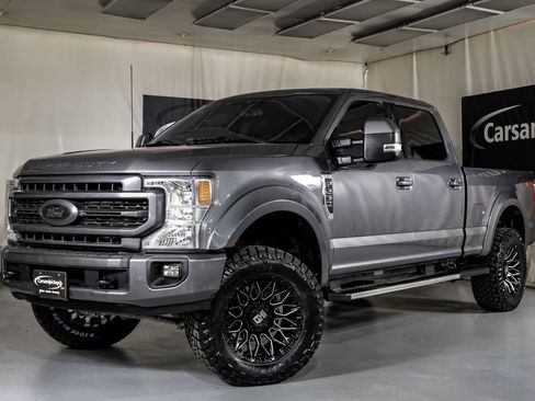 Used 2022 Ford F250 Lariat w/ Lariat Value Package AWD/4WD image 5