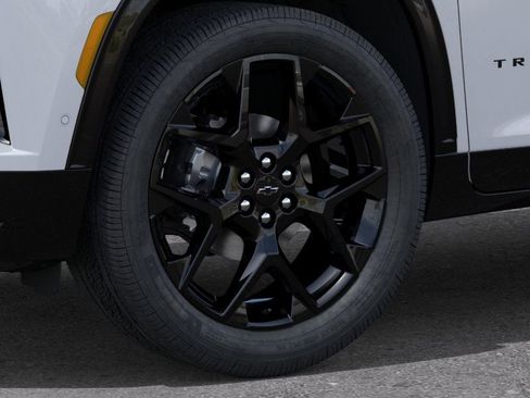 New 2026 Chevrolet Traverse RS image 9