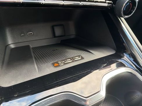 New 2026 Chevrolet Traverse LT w/ Sun and Wheel Package image 19